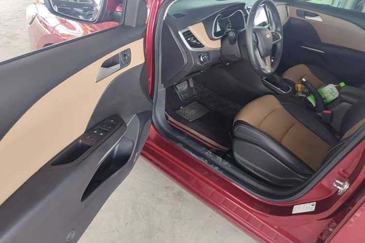 Used Chevrolet Monza 2020 320 Automatic Enjoyment Edition Driver Seat