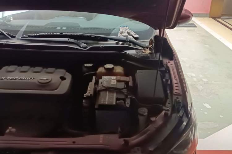 Used Chevrolet Monza 2020 320 Automatic Enjoyment Edition Engine Bay Left