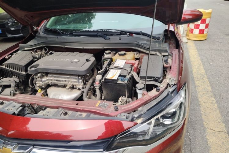 Used Chevrolet Monza 2020 320 Automatic Enjoyment Edition Engine Bay Left