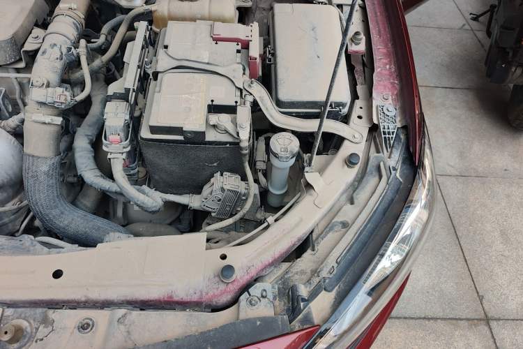 Used Chevrolet Monza 2020 Light Hybrid Redline 320T Dual-Clutch Joyful Edition Engine Bay Left