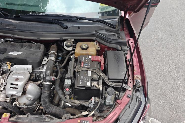 Used Chevrolet Monza 2020 Light Hybrid Redline 320T Dual-Clutch Joyful Edition Engine Bay Left