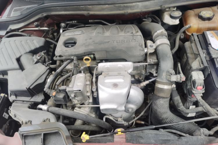 Used Chevrolet Monza 2020 Light Hybrid RS 330T Automatic Comfort Edition Engine Bay