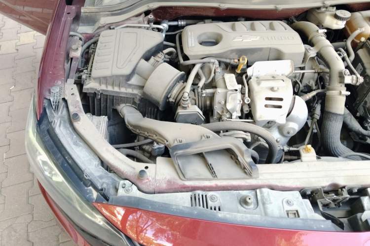 Used Chevrolet Monza 2020 Light Hybrid Redline 320T Dual-Clutch Thrilling Edition Engine Bay Right