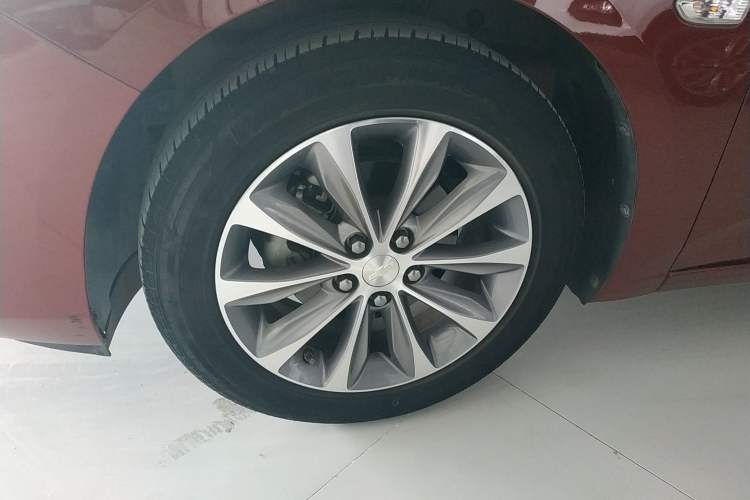 Used Chevrolet Monza 2020 320 Automatic Enjoyment Edition Exterior 4
