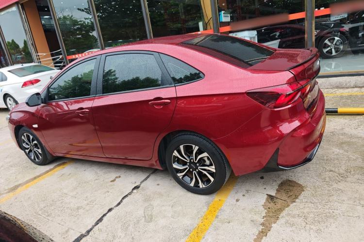 Used Chevrolet Monza 2020 Light Hybrid RS 330T Automatic Comfort Edition Exterior 7