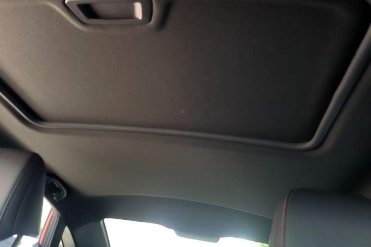 Used Chevrolet Monza 2020 Light Hybrid RS 330T Automatic Comfort Edition Headliner