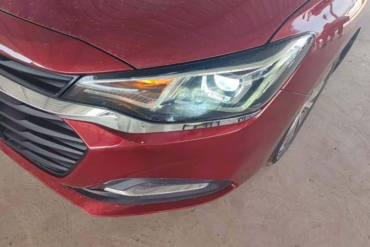 Used Chevrolet Monza 2020 320 Automatic Enjoyment Edition Left Front Headlight