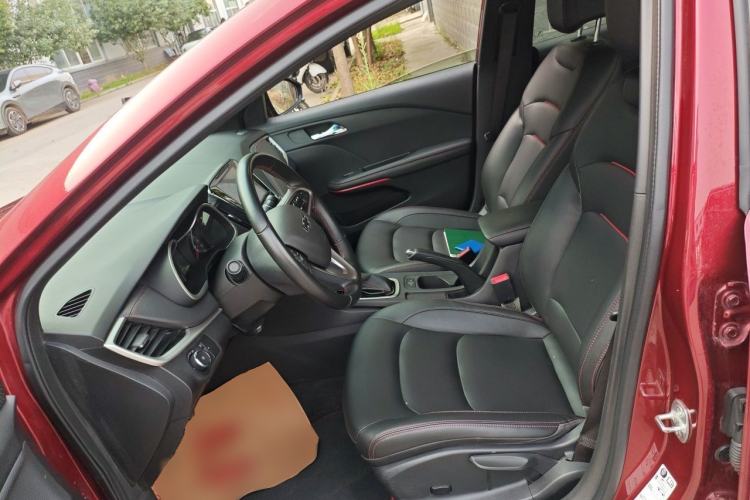 Used Chevrolet Monza 2020 Light Hybrid RS 330T Automatic Thrill Edition Left Front Seat