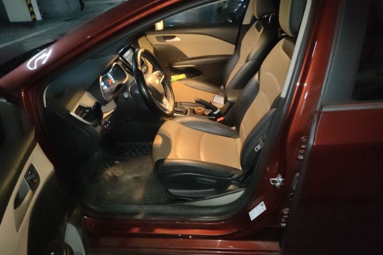 Used Chevrolet Monza 2020 320 Automatic Enjoyment Edition Left Front Seat