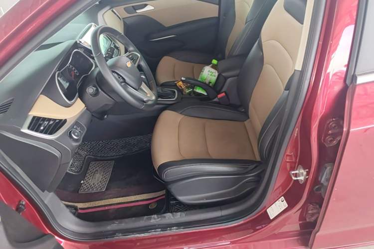 Used Chevrolet Monza 2020 320 Automatic Enjoyment Edition Left Front Seat