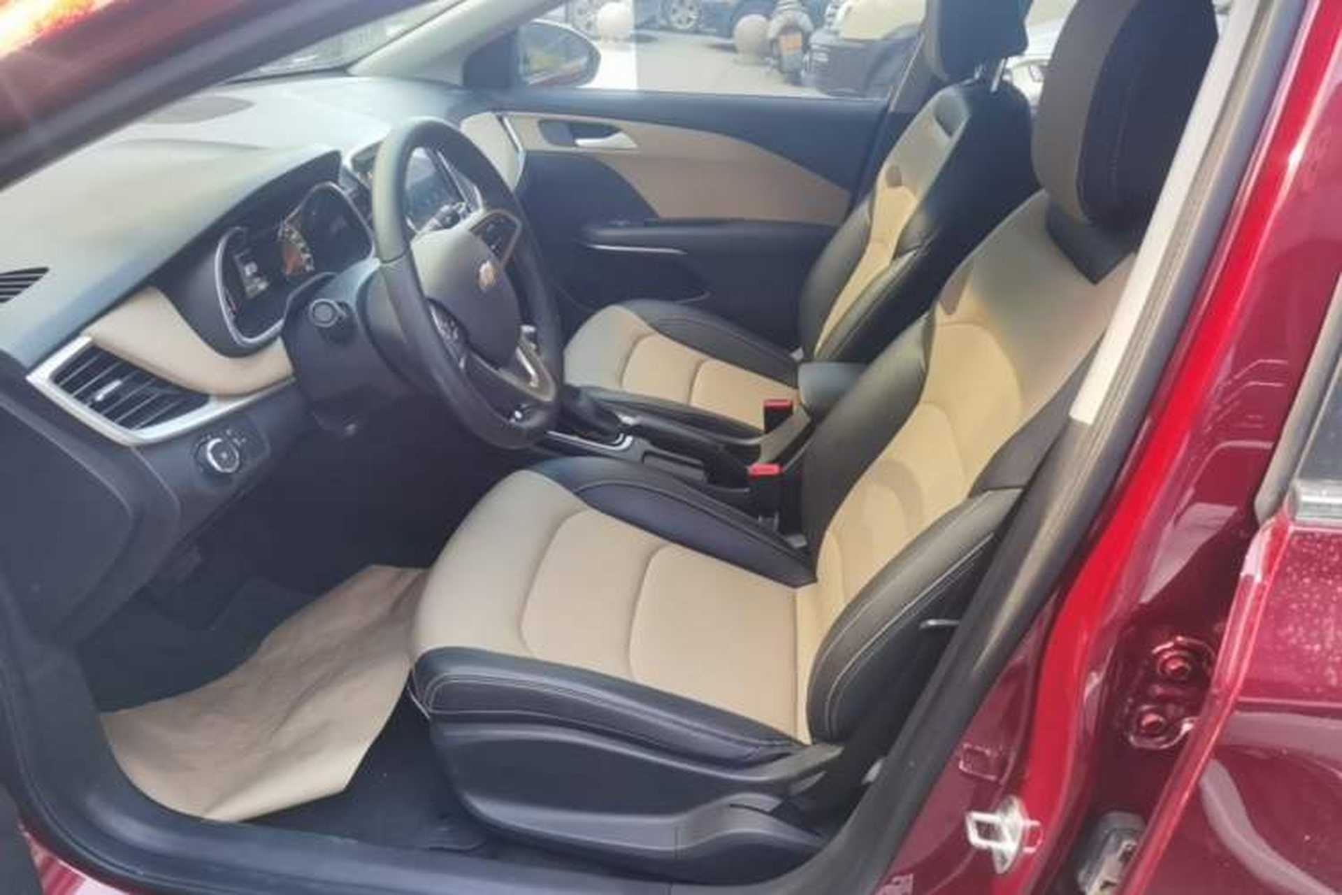 Used Chevrolet Monza 2020 320 Automatic Enjoyment Edition Left Front Seat