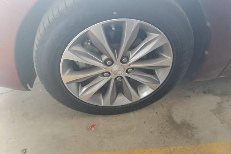 Used Chevrolet Monza 2020 320 Automatic Enjoyment Edition Left Front Wheel Hub