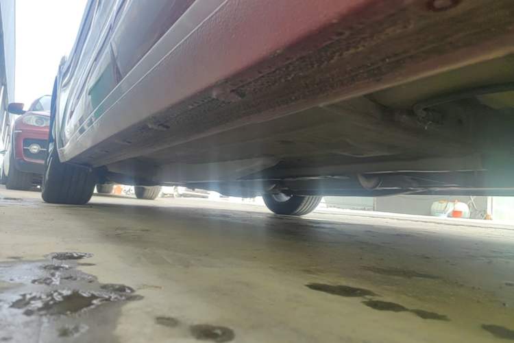 Used Chevrolet Monza 2020 Light Hybrid RS 330T Automatic Comfort Edition Left Side Sill