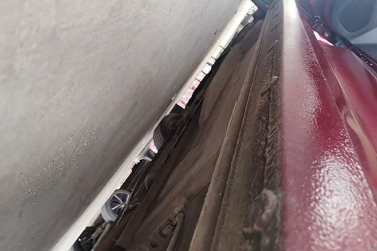 Used Chevrolet Monza 2020 320 Automatic Enjoyment Edition Left Side Sill