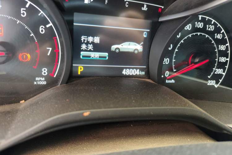 Used Chevrolet Monza 2020 Light Hybrid Redline 320T Dual-Clutch Joyful Edition Odometer Close Up