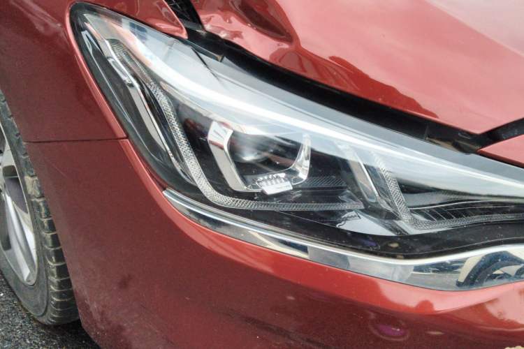 Used Chevrolet Monza 2020 320 Automatic Enjoyment Edition Right Front Headlight