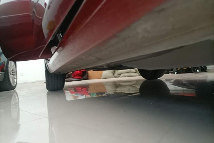 Used Chevrolet Monza 2020 Light Hybrid RS 330T Automatic Comfort Edition Right Side Sill