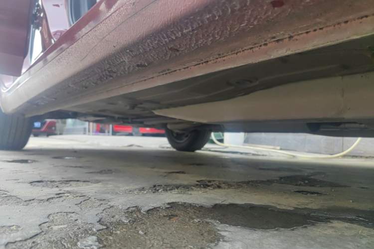 Used Chevrolet Monza 2020 Light Hybrid RS 330T Automatic Comfort Edition Right Side Sill