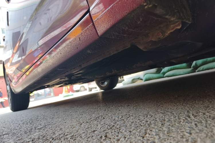 Used Chevrolet Monza 2020 Light Hybrid RS 330T Automatic Comfort Edition Right Side Sill