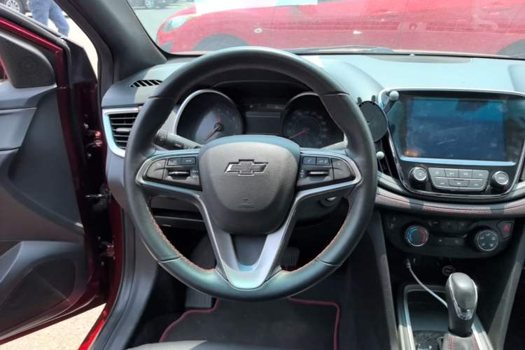 Used Chevrolet Monza 2020 Light Hybrid RS 330T Automatic Comfort Edition Steering Wheel
