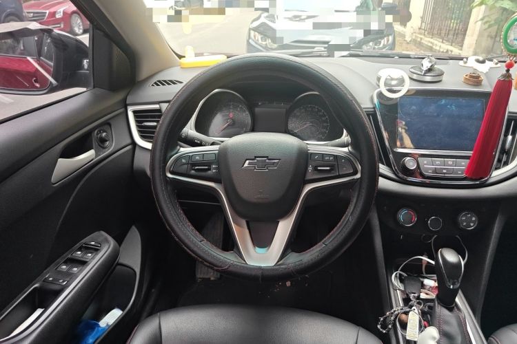 Used Chevrolet Monza 2020 Light Hybrid Redline 320T Dual-Clutch Joyful Edition Steering Wheel