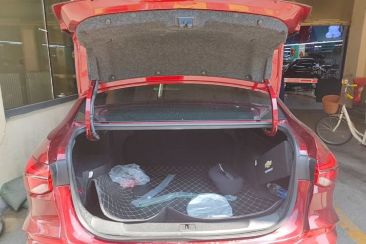 Used Chevrolet Monza 2020 Light Hybrid RS 330T Automatic Comfort Edition Trunk