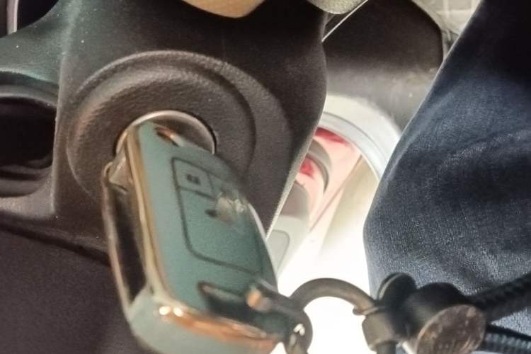 Used Chevrolet Monza 2020 320 Automatic Enjoyment Edition Vehicle Key