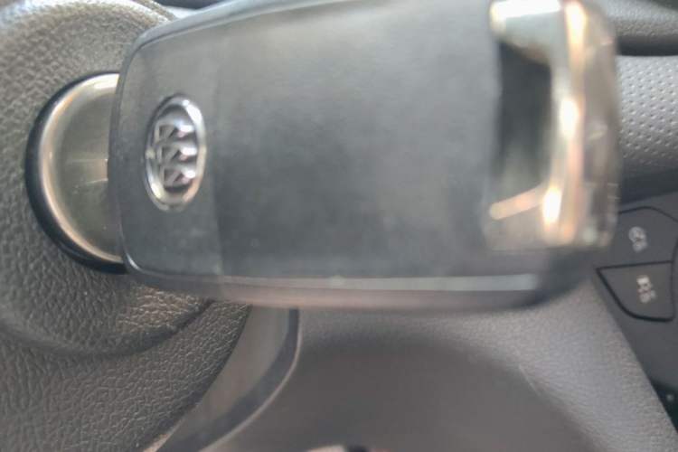 Used Chevrolet Monza 2020 Light Hybrid Redline 320T Dual-Clutch Thrilling Edition Vehicle Key