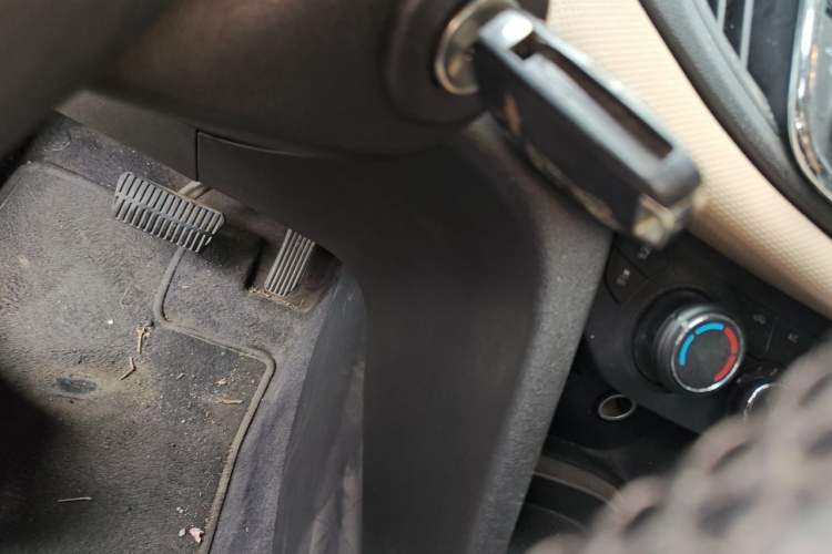 Used Chevrolet Monza 2020 320 Automatic Enjoyment Edition Vehicle Key