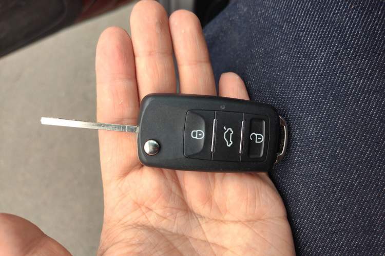 Used Chevrolet Monza 2020 Light Hybrid RS 330T Automatic Comfort Edition