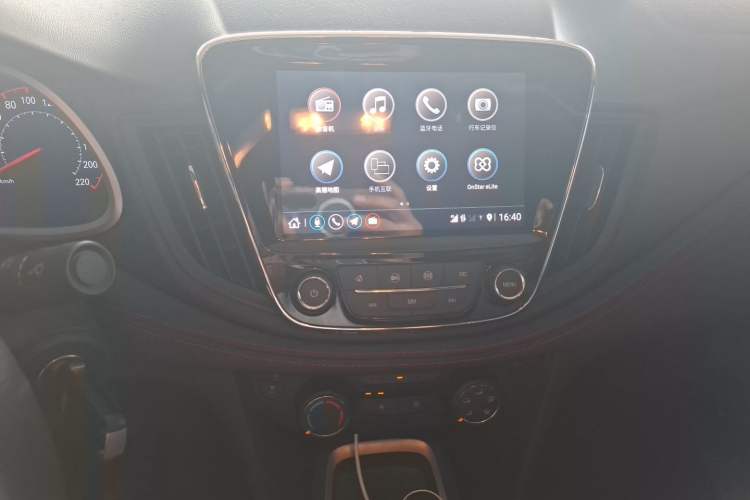 Used Chevrolet Monza 2020 Light Hybrid RS 330T Automatic Comfort Edition Audio And AC Panel