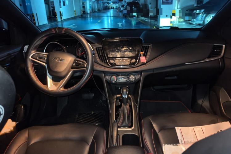 Used Chevrolet Monza 2020 Light Hybrid RS 330T Automatic Comfort Edition Center Console