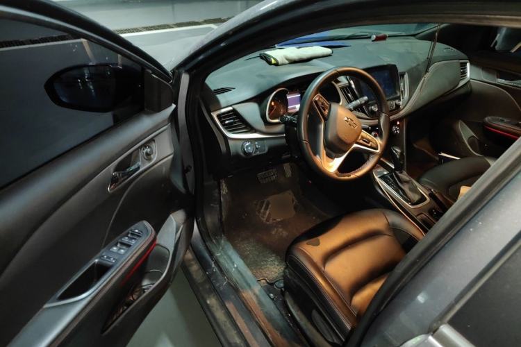 Used Chevrolet Monza 2020 Light Hybrid RS 330T Automatic Comfort Edition Driver Seat