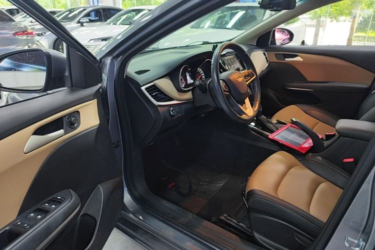 Used Chevrolet Monza 2020 320 Automatic Enjoyment Edition Driver Seat