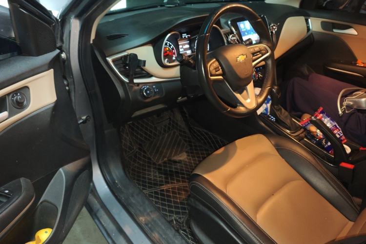 Used Chevrolet Monza 2020 320 Automatic Enjoyment Edition Driver Seat