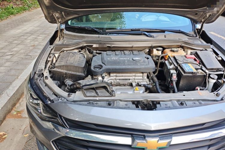 Used Chevrolet Monza 2020 320 Automatic Enjoyment Edition Engine Bay Right