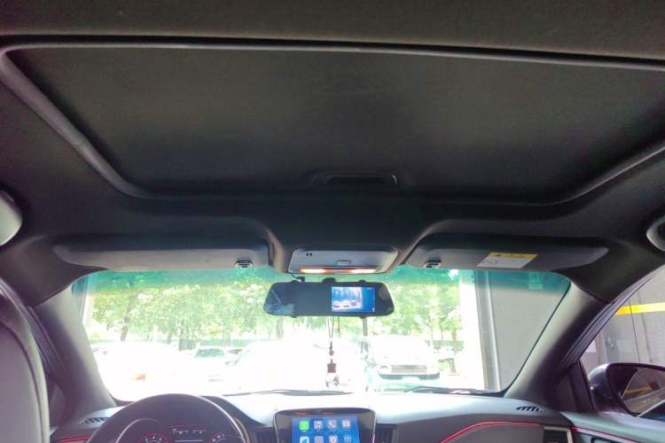 Used Chevrolet Monza 2020 Light Hybrid RS 330T Automatic Comfort Edition Headliner