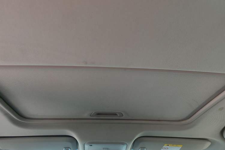 Used Chevrolet Monza 2020 Light Hybrid Redline 320T Dual-Clutch Thrilling Edition