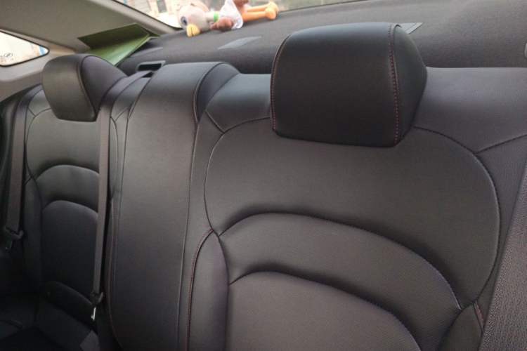 Used Chevrolet Monza 2020 Light Hybrid Redline 320T Dual-Clutch Thrilling Edition Interior 4