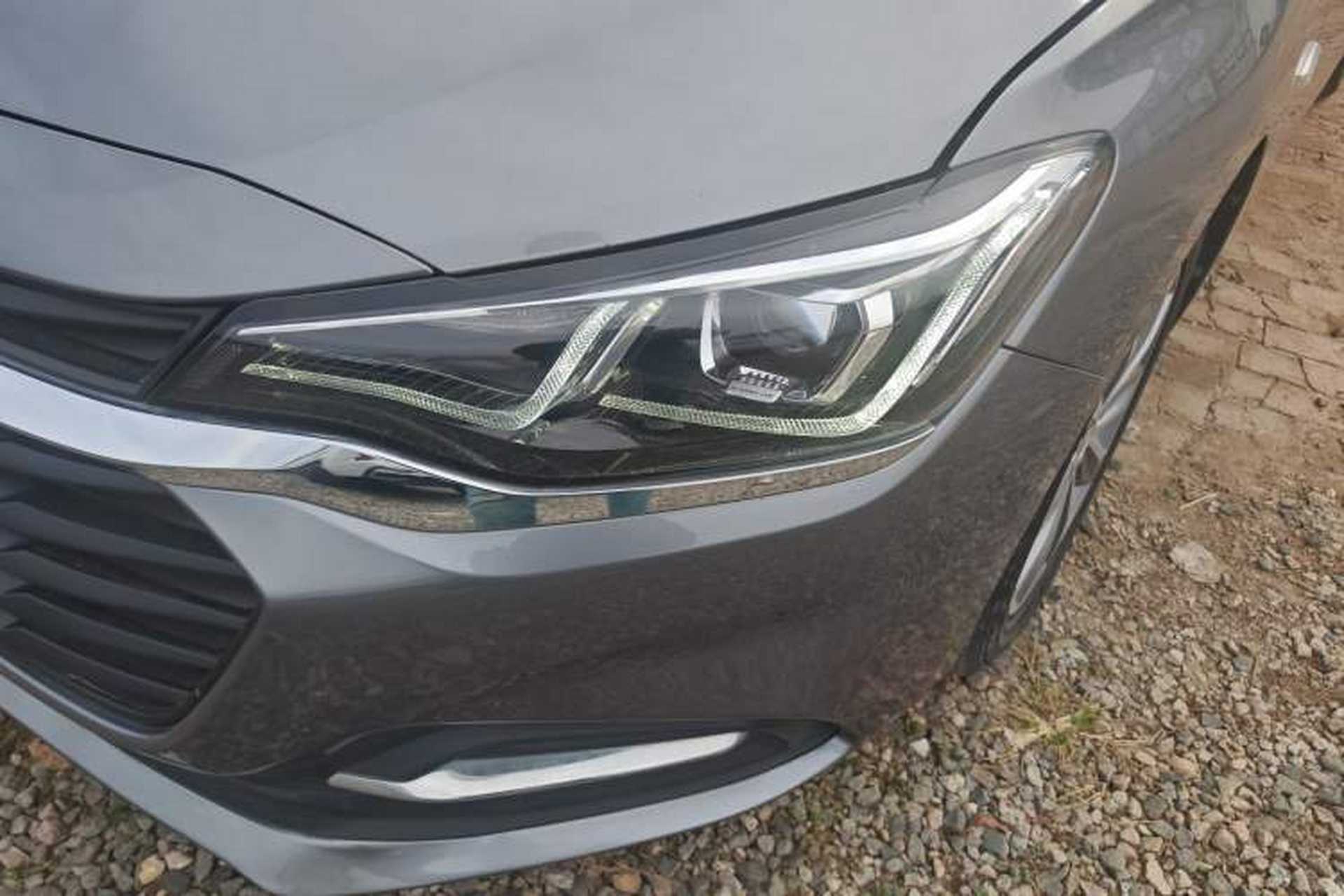Used Chevrolet Monza 2020 320 Automatic Enjoyment Edition Left Front Headlight