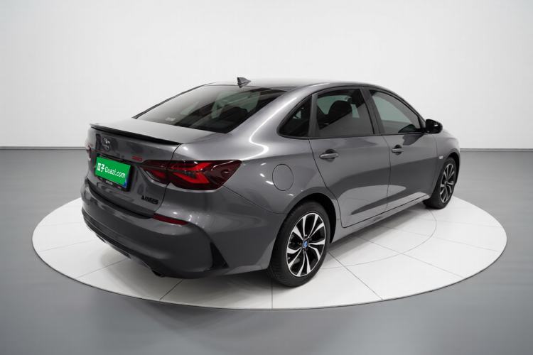 Used Chevrolet Monza 2020 Light Hybrid RS 330T Automatic Comfort Edition Rear Right 45 Deg