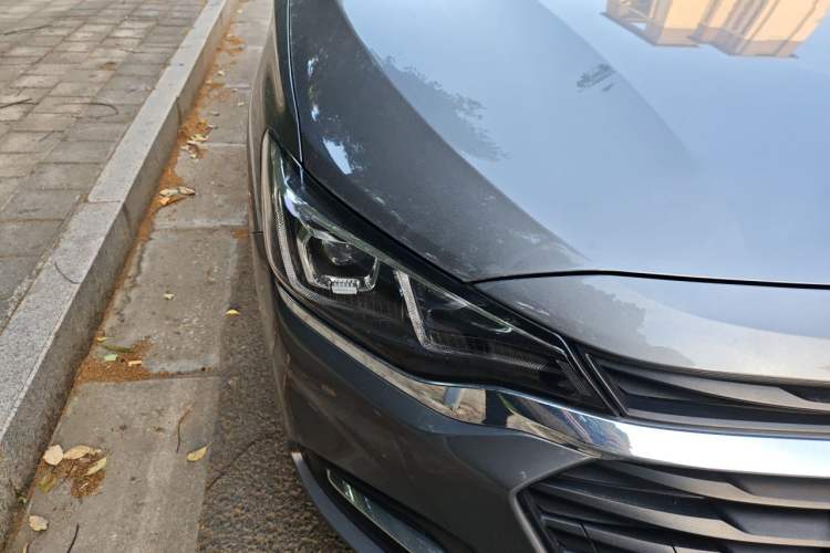 Used Chevrolet Monza 2020 320 Automatic Enjoyment Edition Right Front Headlight