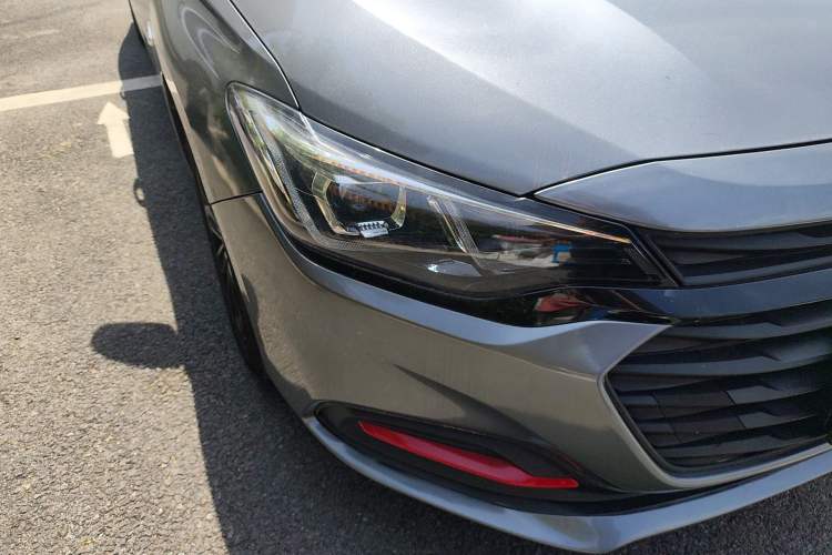 Used Chevrolet Monza 2020 Light Hybrid Redline 320T Dual-Clutch Thrilling Edition