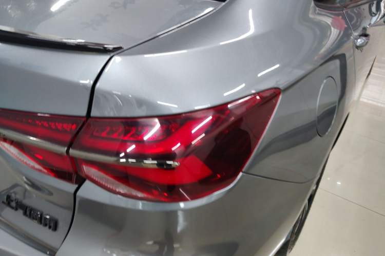 Used Chevrolet Monza 2020 Light Hybrid RS 330T Automatic Comfort Edition Right Rear Taillight