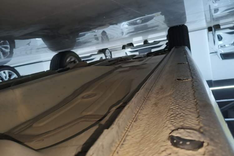Used Chevrolet Monza 2020 320 Automatic Enjoyment Edition Right Side Sill