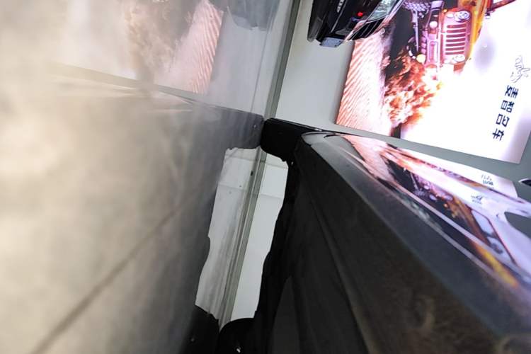 Used Chevrolet Monza 2020 320 Automatic Enjoyment Edition Right Side Sill