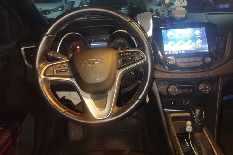 Used Chevrolet Monza 2020 Light Hybrid RS 330T Automatic Comfort Edition Steering Wheel