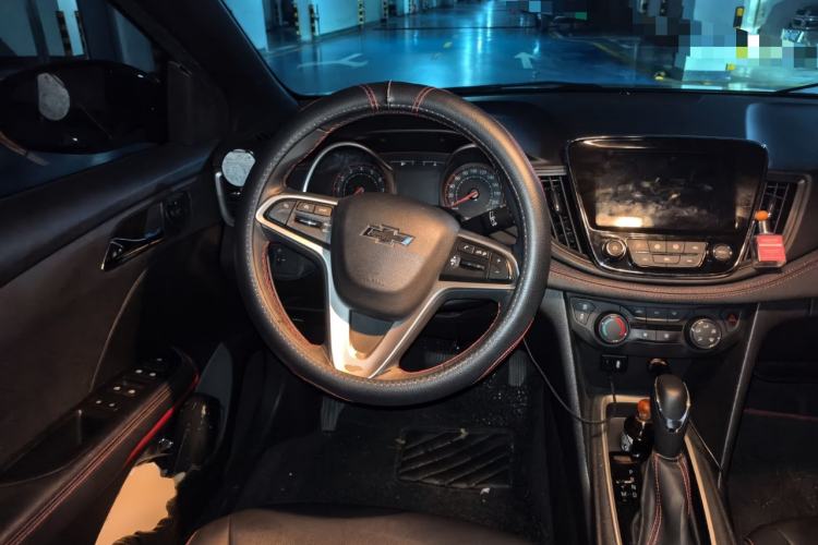 Used Chevrolet Monza 2020 Light Hybrid RS 330T Automatic Comfort Edition Steering Wheel