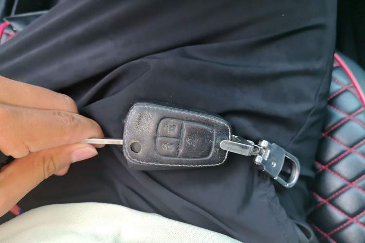 Used Chevrolet Monza 2020 320 Automatic Enjoyment Edition Vehicle Key