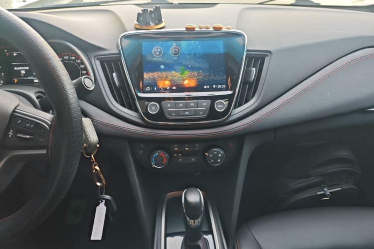 Used Chevrolet Monza 2020 Light Hybrid RS 330T Automatic Comfort Edition Audio And AC Panel